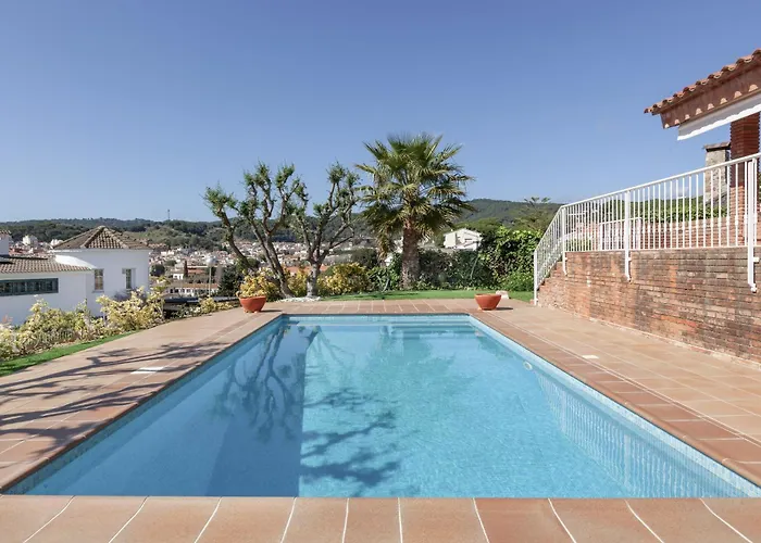 Berganti Villa Canet De Mar
